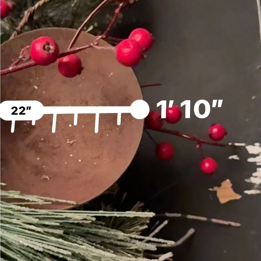 🌺𝐍𝐄𝐖-𝐑𝐮𝐬𝐭𝐢𝐜 𝐦𝐞𝐭𝐚𝐥/𝐢𝐫𝐨𝐧 Festive 𝟓 Candle Holder with Pinecones and Berries